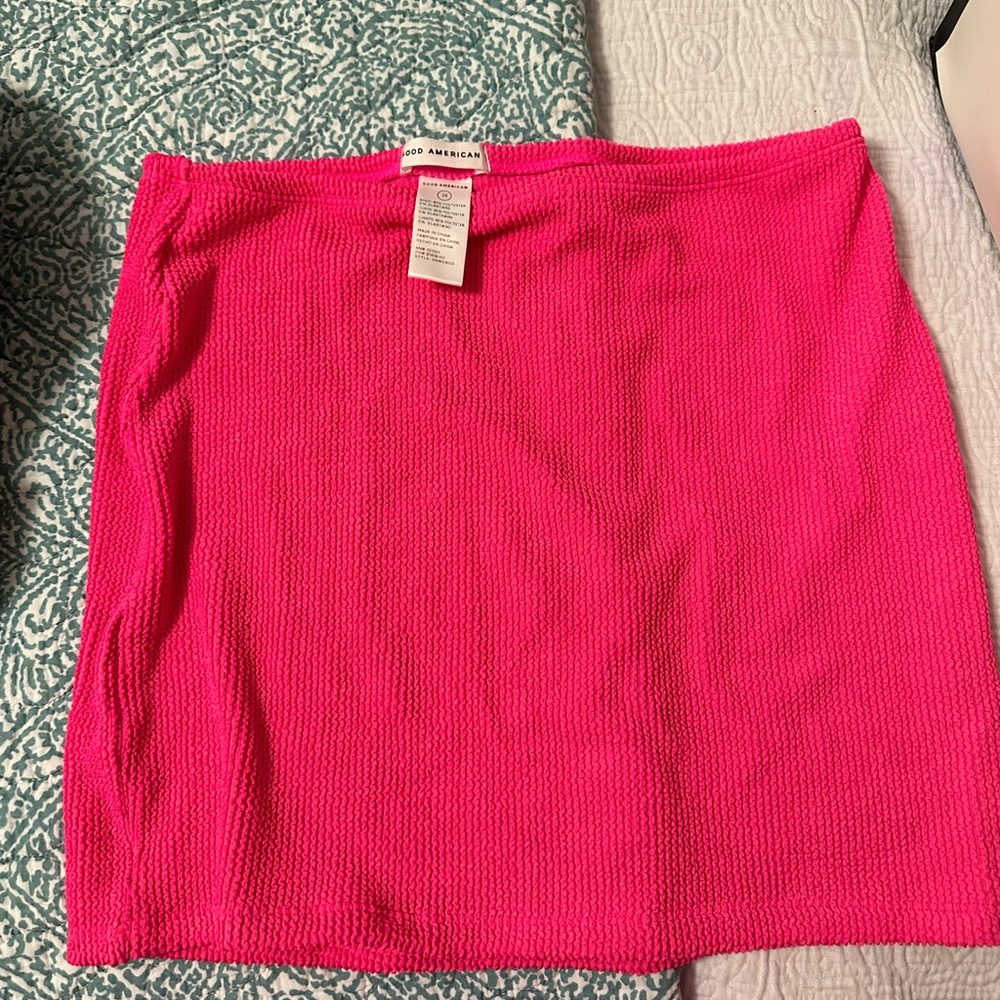 Good American pink skirt